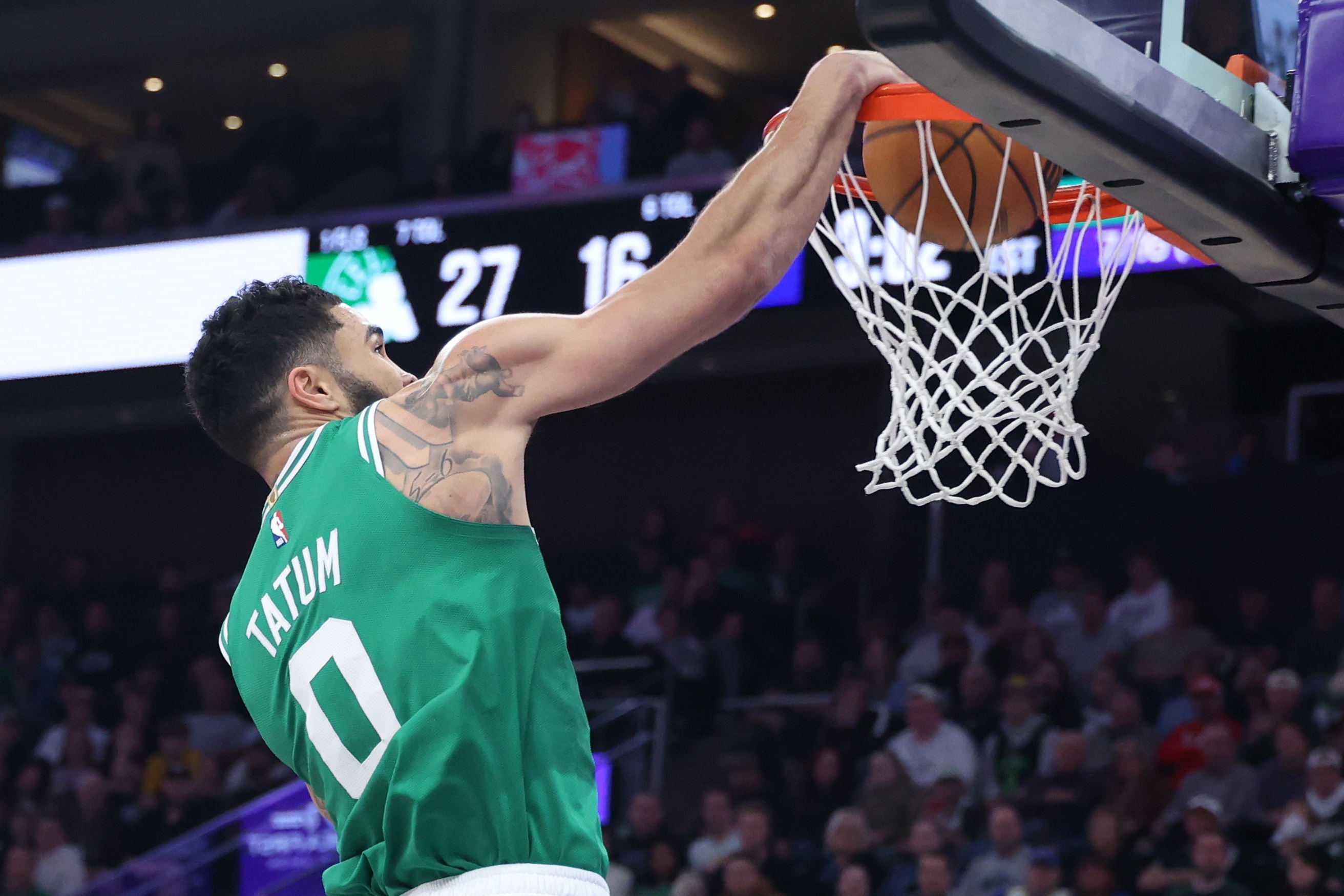 塔图姆遭遇三连败，巴塞罗那教练面临压力！的简单介绍-爱游戏官方网站入口登录